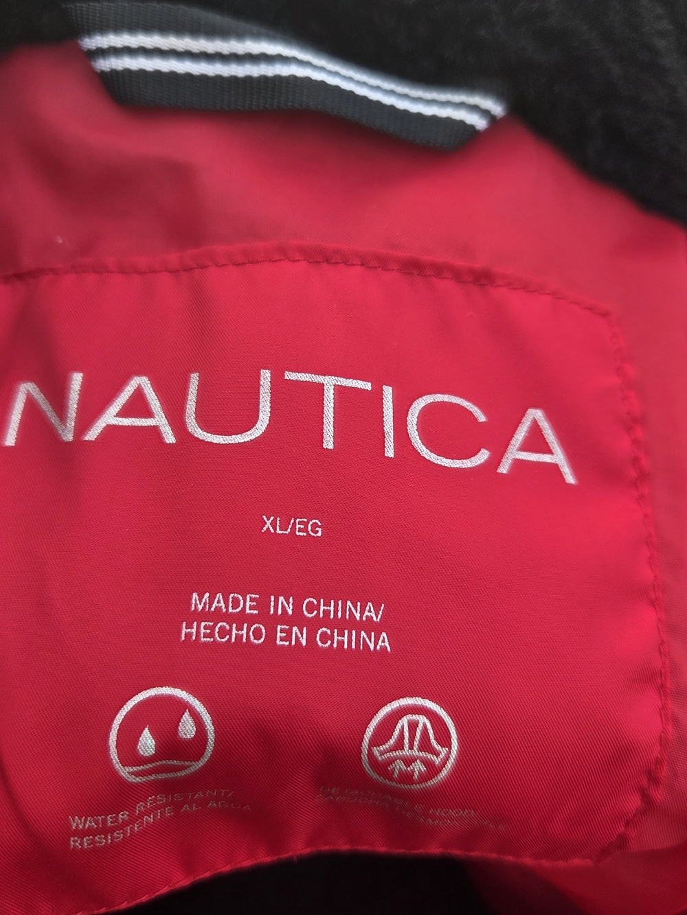 Nautica Red Puffer Ski Jacket - Picture 10 of 14